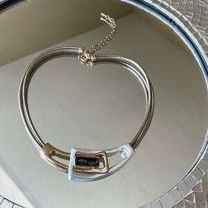 Beautiful unique ladies choker necklace with stone